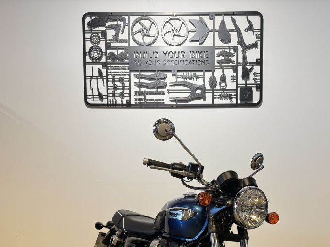 TRIUMPH Bonneville T100 4