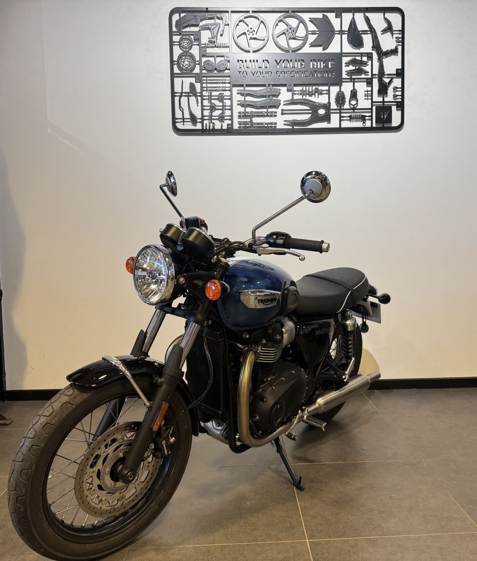 TRIUMPH Bonneville T100 4
