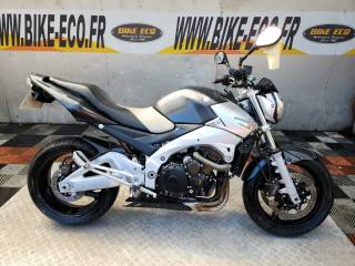 SUZUKI GSR 600 - 2006
