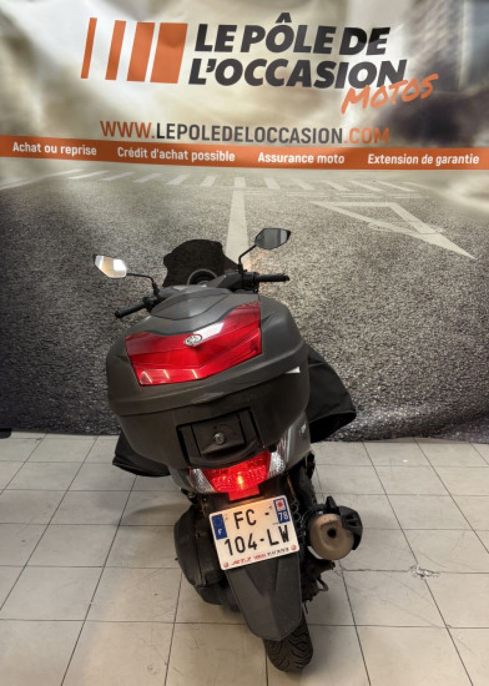 YAMAHA NMAX 125 ABS 4