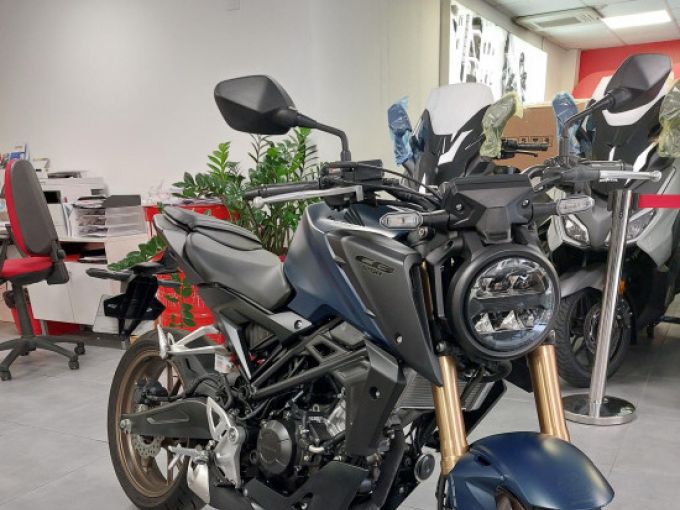 HONDA CB125R CB 125 R 4