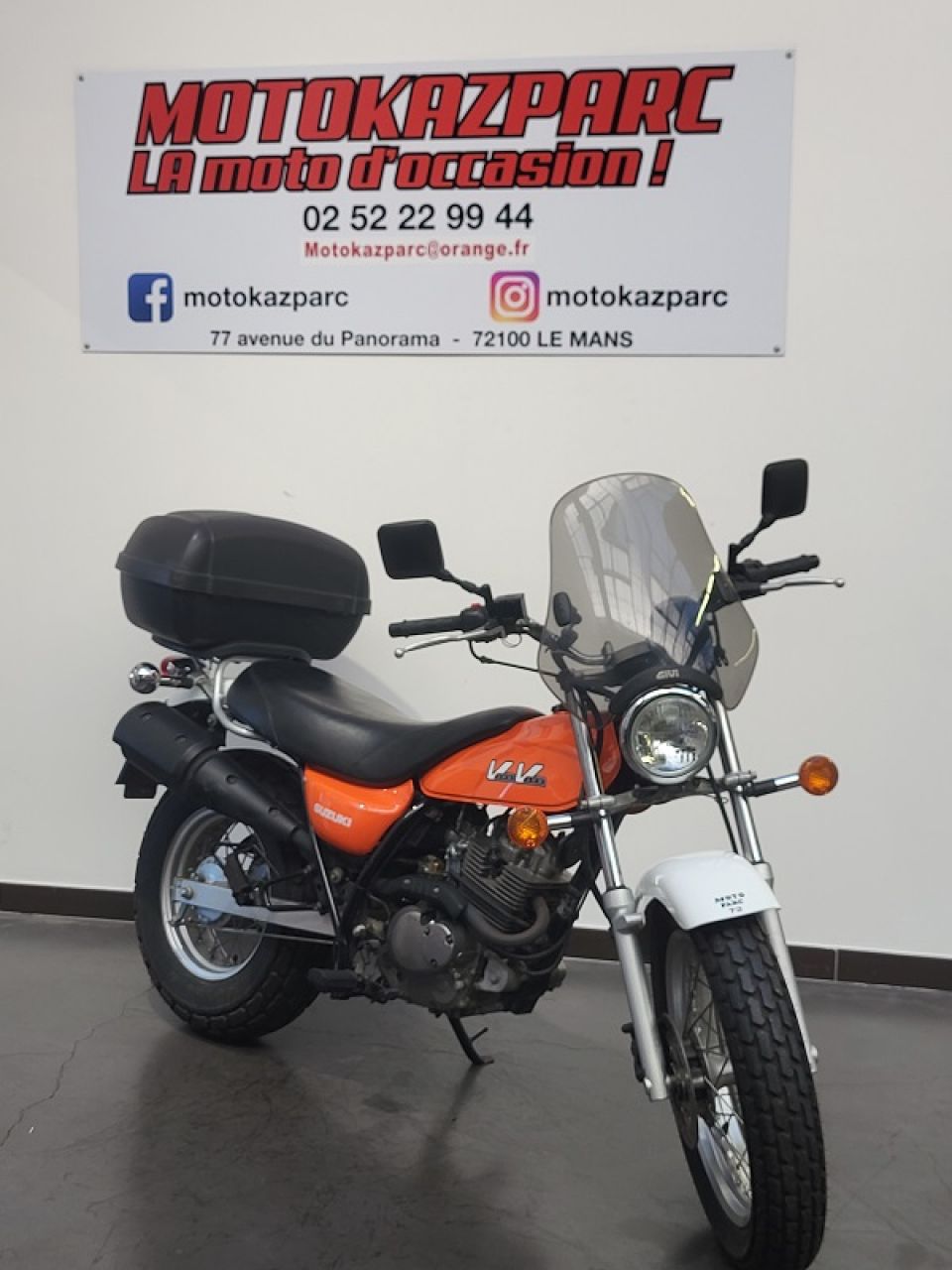 SUZUKI RV VAN VAN 125 4