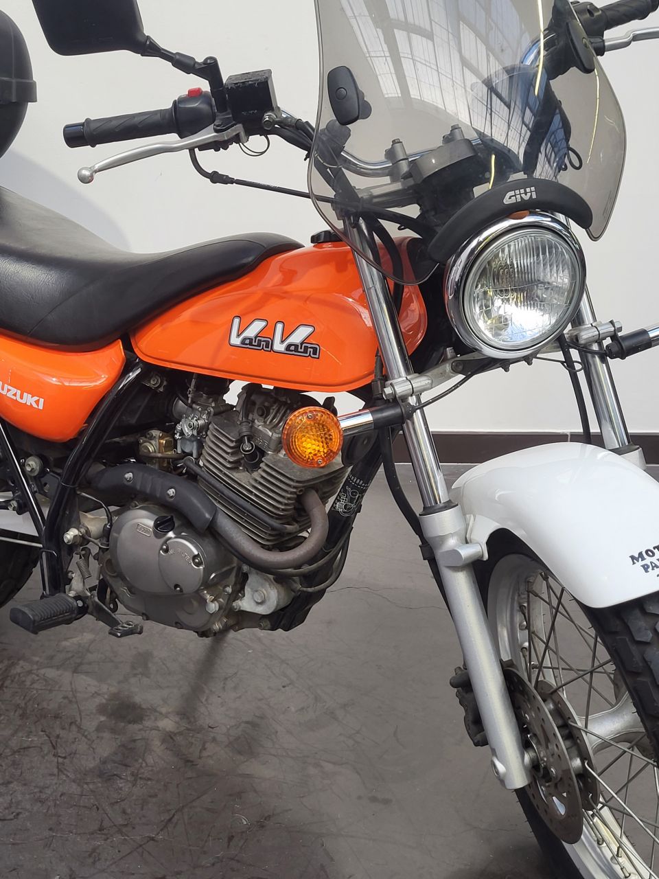 SUZUKI RV VAN VAN 125 4