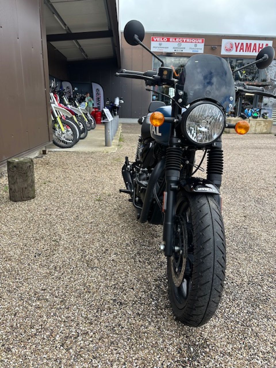 ROYAL ENFIELD 350 HUNTER 4