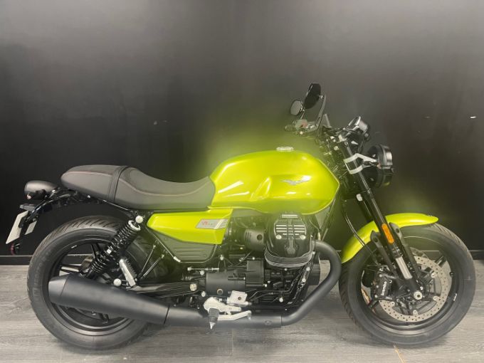 MOTO GUZZI V7 Special 850 4