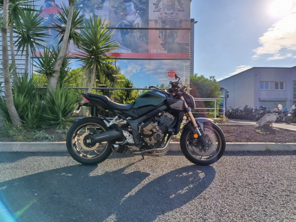 HONDA CB650R Neo Sports Café 4