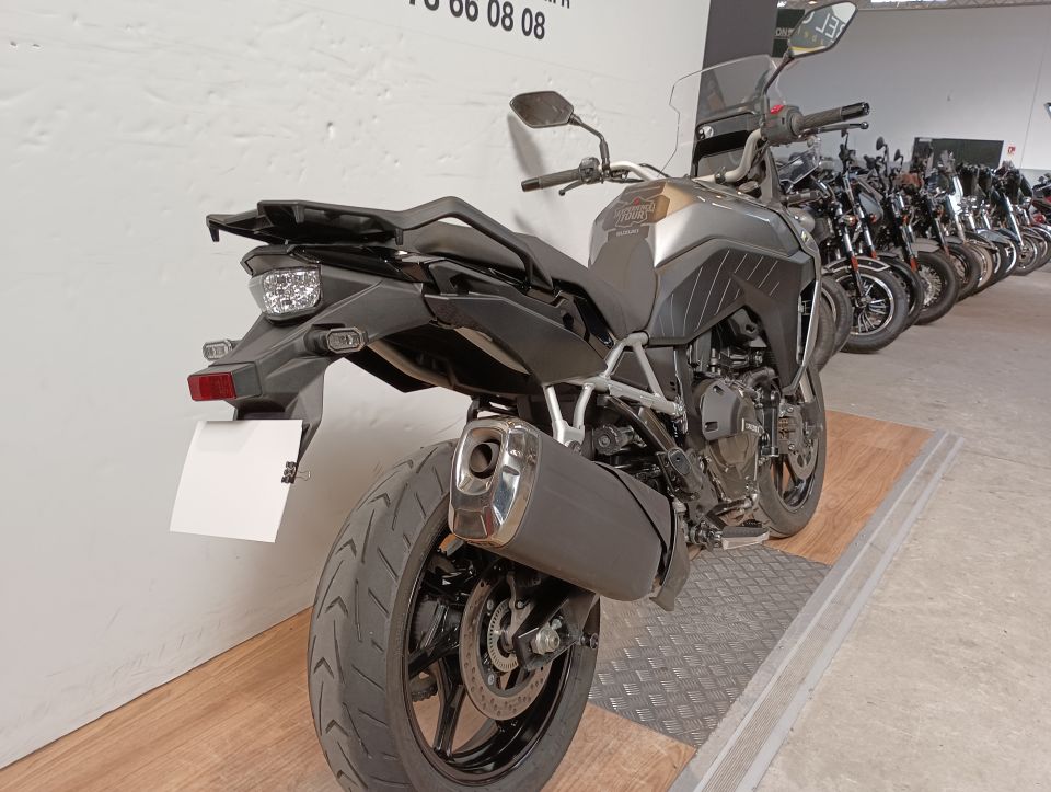 SUZUKI DL 800 V-STROM SE 4