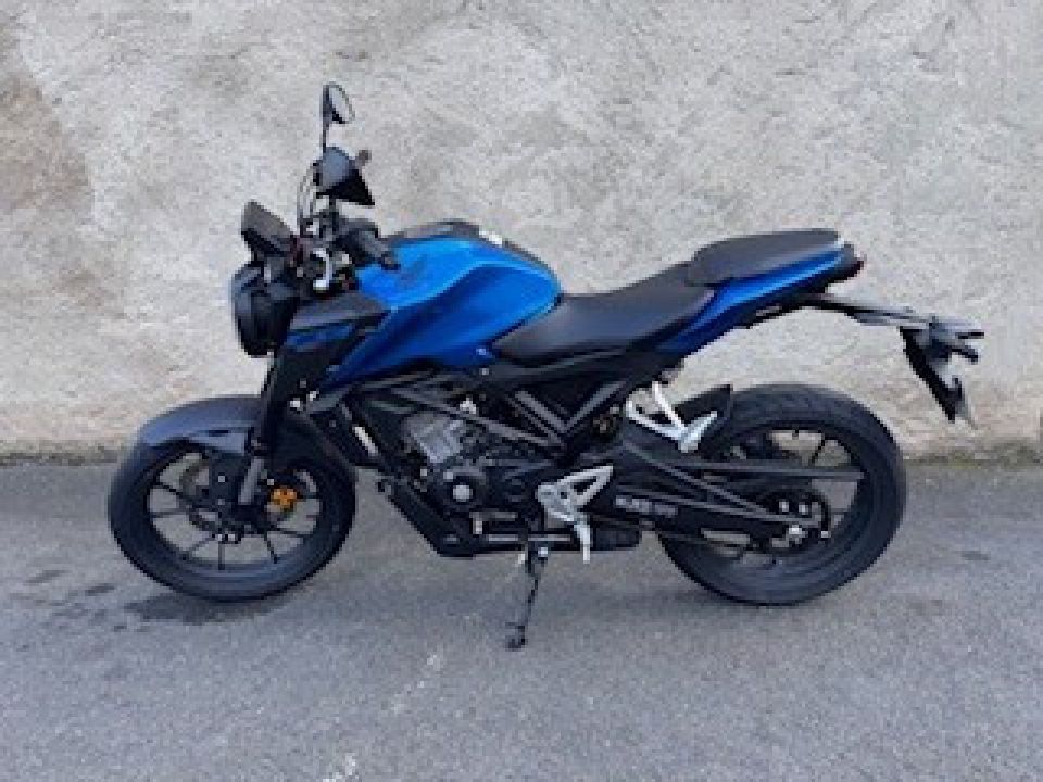 HONDA CB 125 R ABS 4