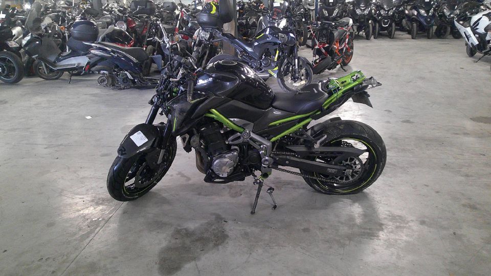 KAWASAKI Z 900 4