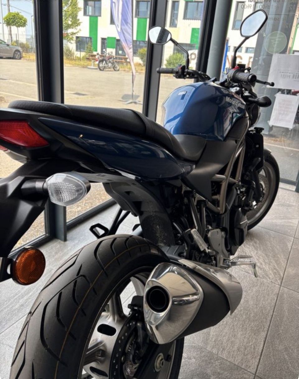 SUZUKI SV 650 (47.5CV) 4