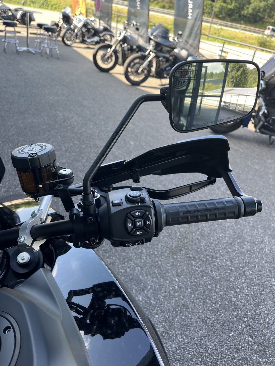 HARLEY-DAVIDSON ADVENTURE PAN AMERICA 1250 4