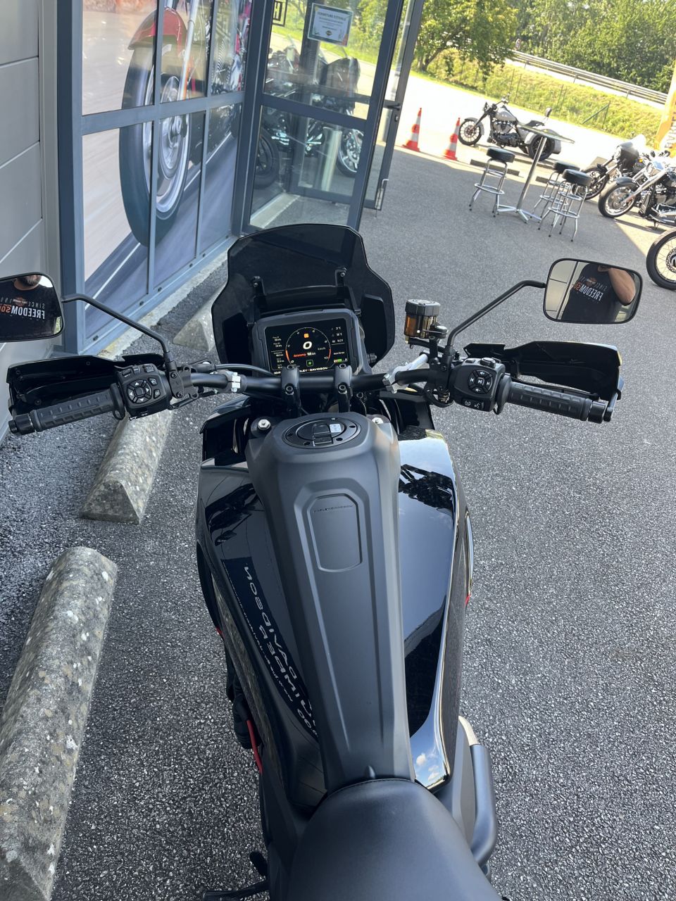 HARLEY-DAVIDSON ADVENTURE PAN AMERICA 1250 4