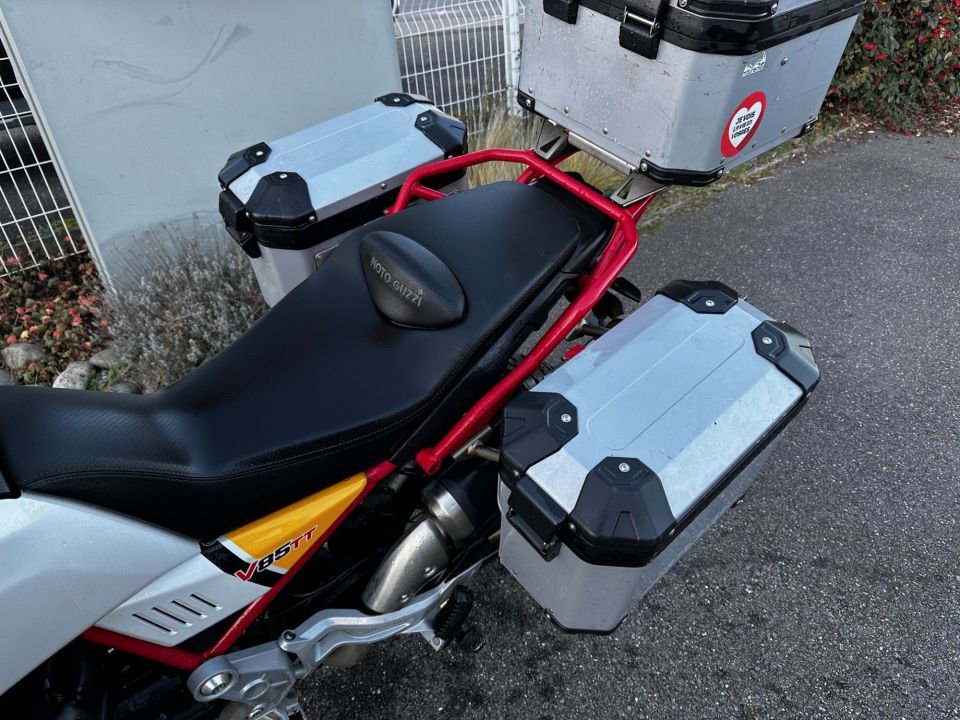 MOTO GUZZI V85 TT 850 4