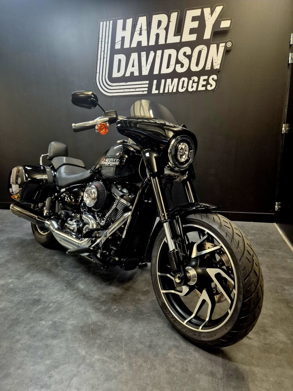 HARLEY-DAVIDSON SOFTAIL SPORT GLIDE 1745 4