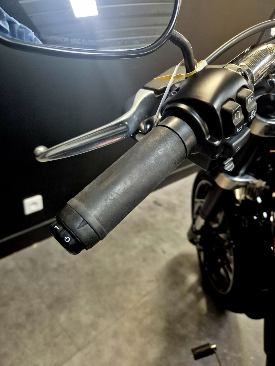 HARLEY-DAVIDSON SOFTAIL SPORT GLIDE 1745 4