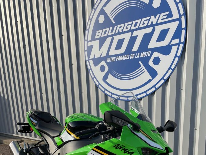 KAWASAKI ZX-10R 4