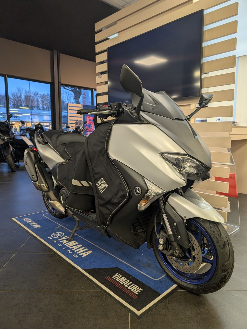 YAMAHA XP T-MAX 530 SX 4