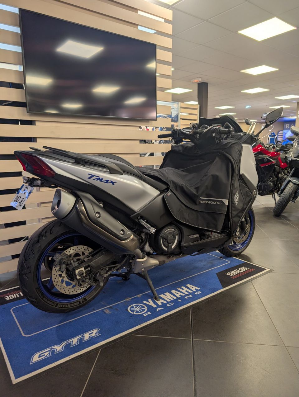 YAMAHA XP T-MAX 530 SX 4