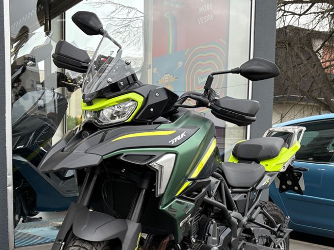 BENELLI TRK  702  X 4