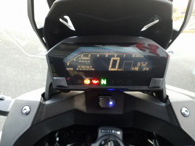 HONDA NC750X 4