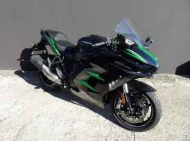 KAWASAKI Ninja H2 SX SE - 2025
