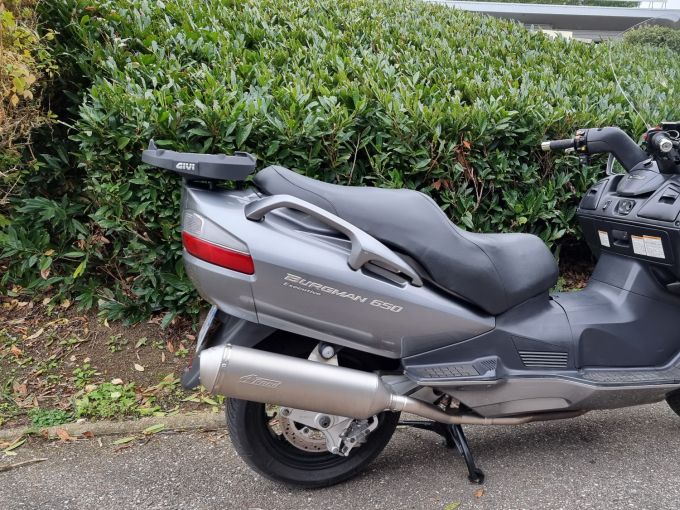 SUZUKI BURGMAN 650 4