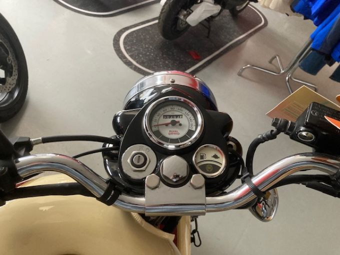 ROYAL ENFIELD BULLET 500 CLASSIC 4