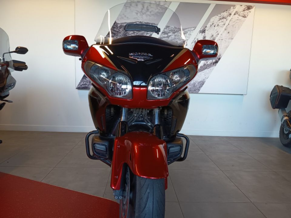 HONDA GOLDWING DELUXE 1800 4