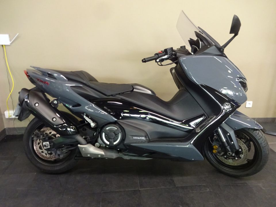 YAMAHA XP T-MAX 560 TECH MAX 4