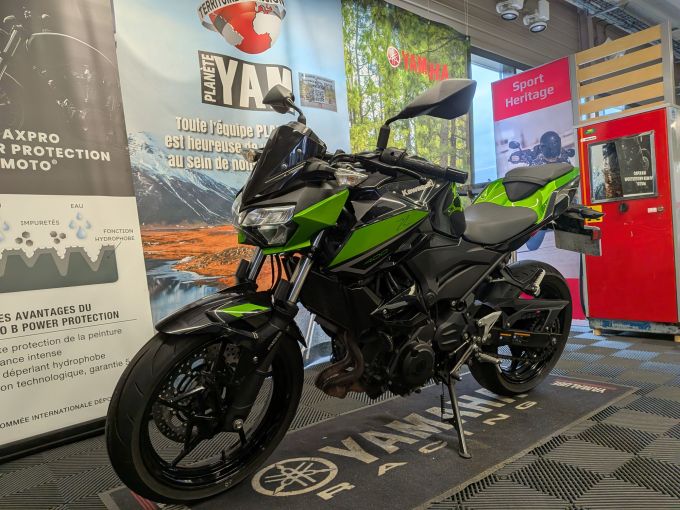 KAWASAKI Z400 4
