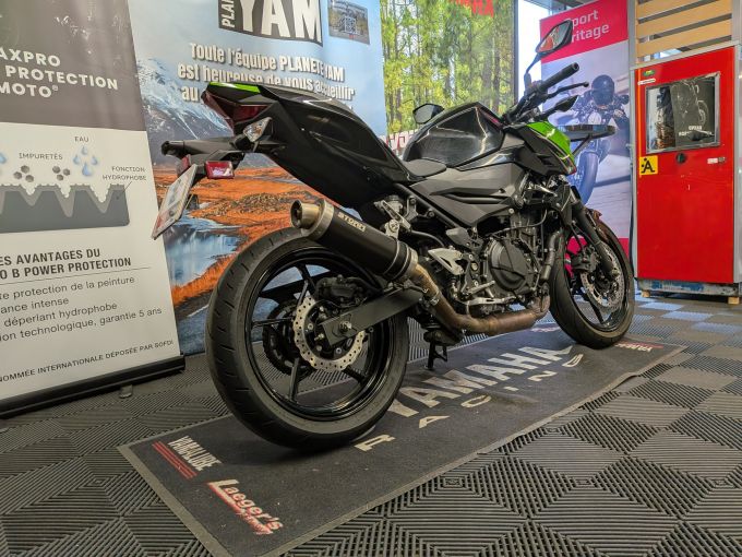 KAWASAKI Z400 4