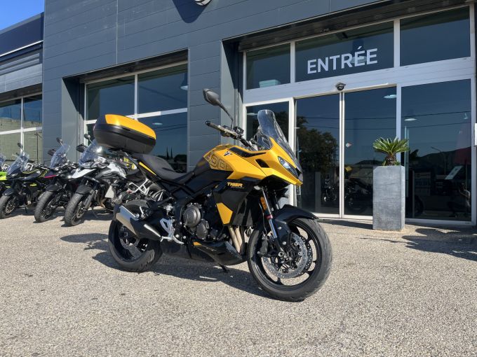TRIUMPH TIGER 800 4