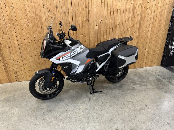 KTM 1290 SUPER ADVENTURE S 4