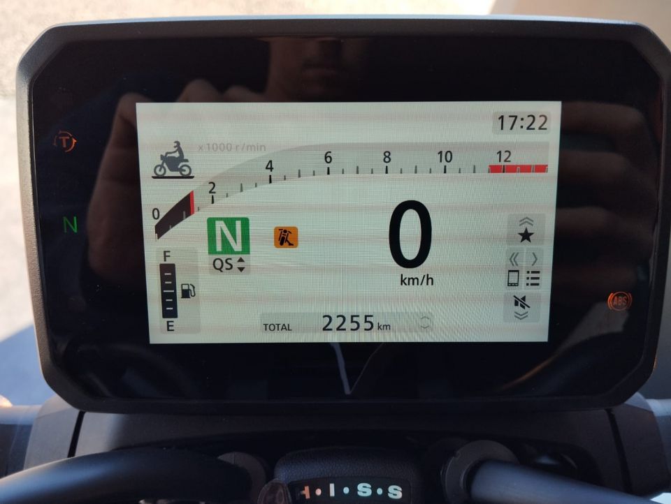 HONDA CB 1000 Hornet 4