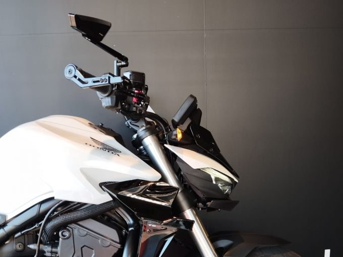 HONDA CB 1000 Hornet 4