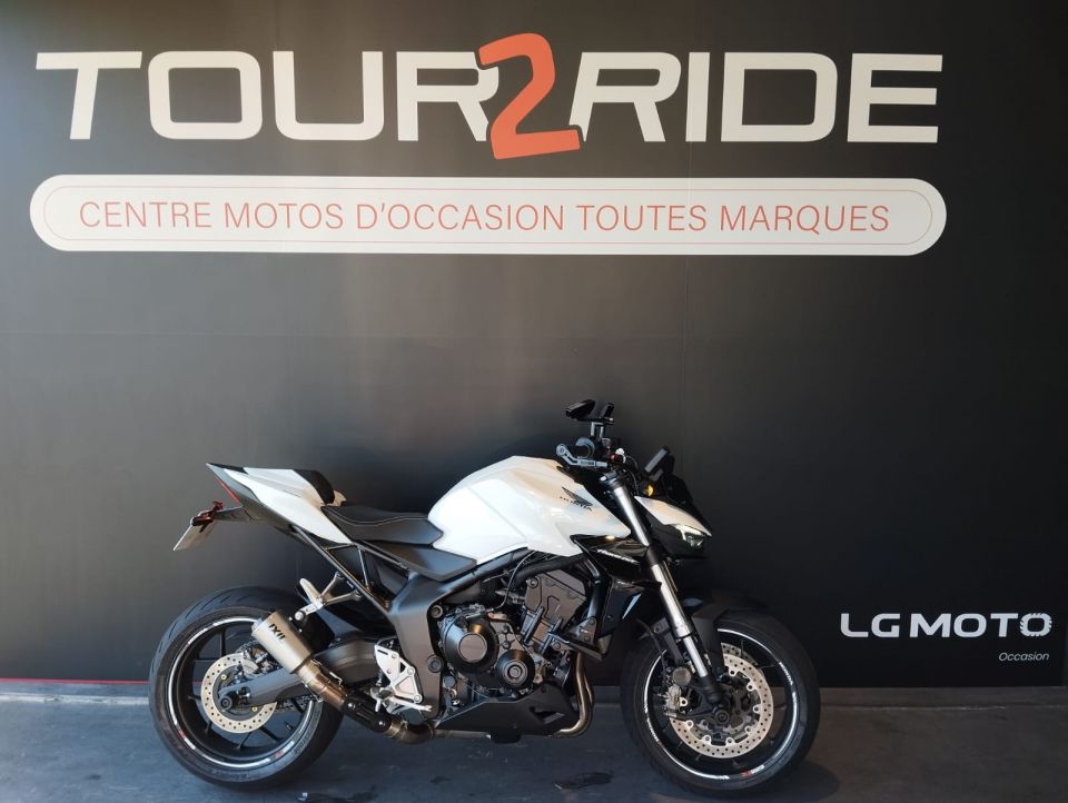 HONDA CB 1000 Hornet 4