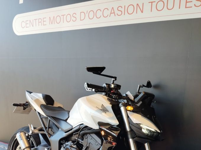 HONDA CB 1000 Hornet 4