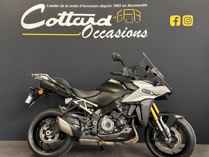 SUZUKI GSX-S 1000 GX 4