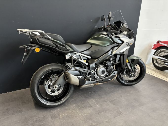 SUZUKI GSX-S 1000 GX 4