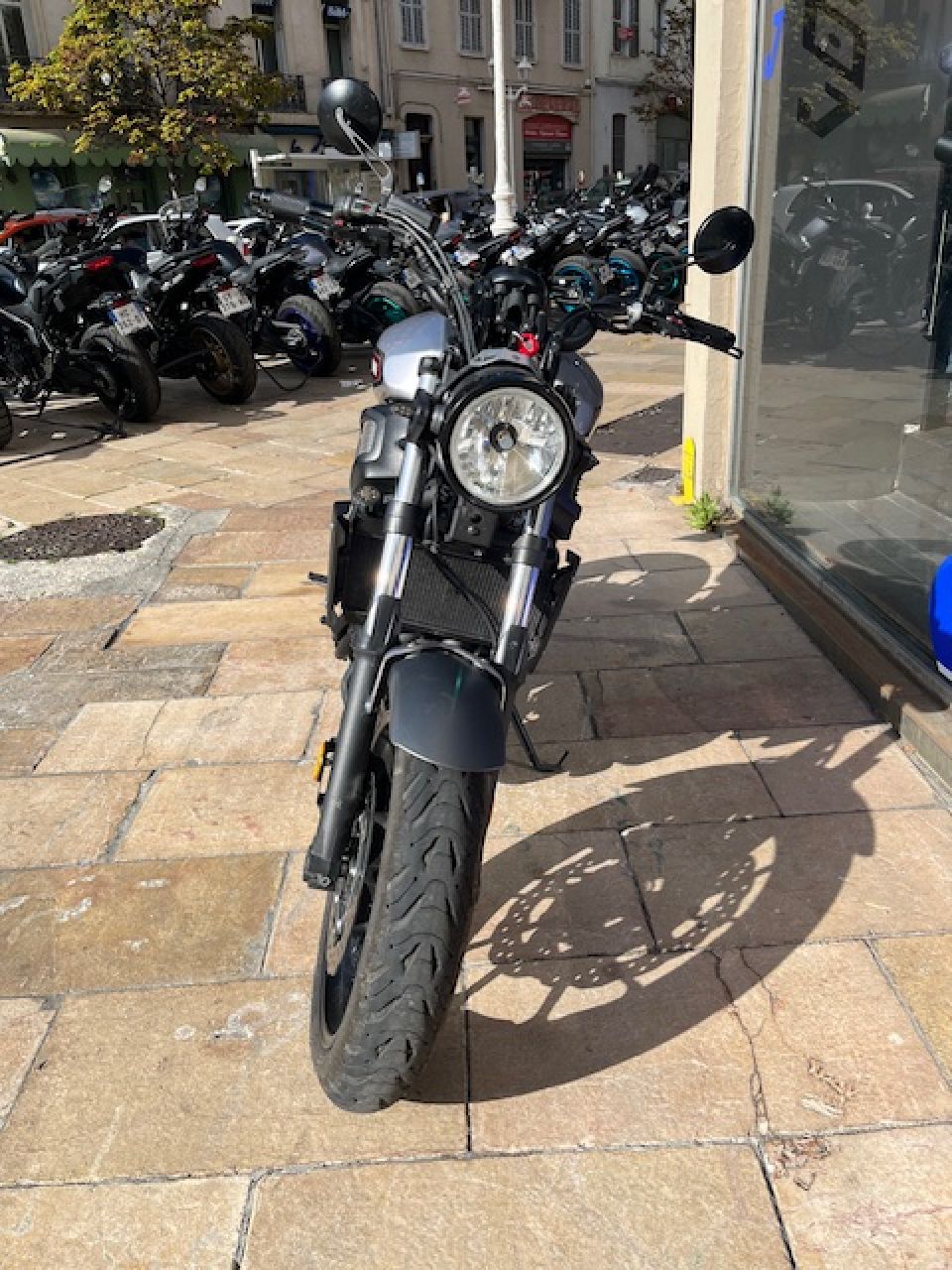 YAMAHA XSR 700 ABS 4