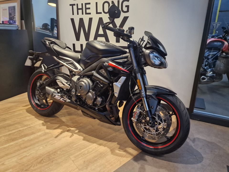 TRIUMPH STREET TRIPLE 765 RS 4