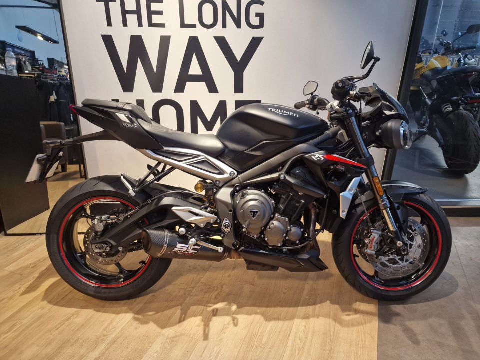 TRIUMPH STREET TRIPLE 765 RS 4
