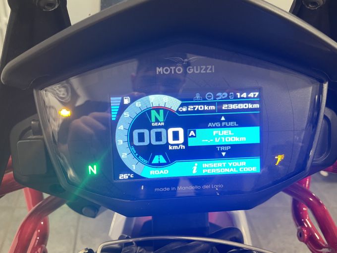 MOTO GUZZI V85 TT 850 4