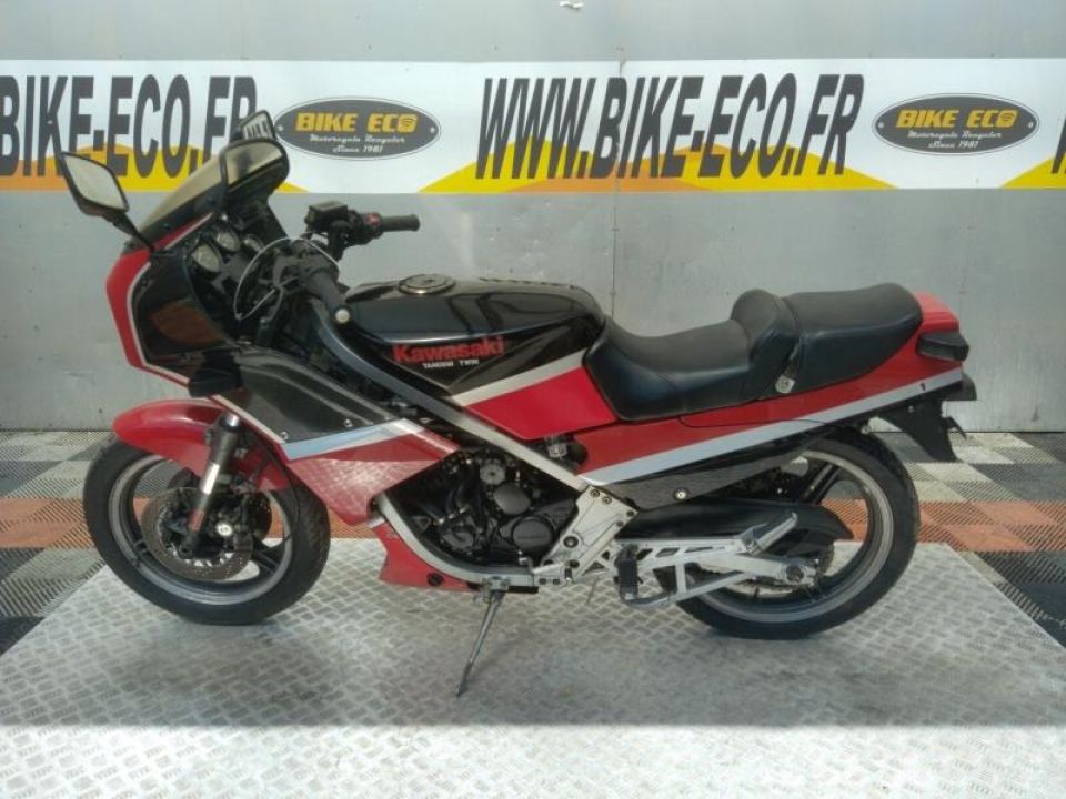 KAWASAKI KR 4