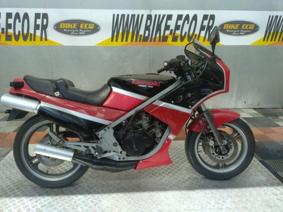 KAWASAKI KR 4