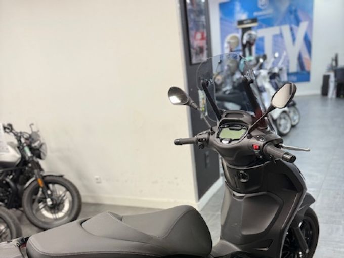 PIAGGIO BEVERLY S 400 4