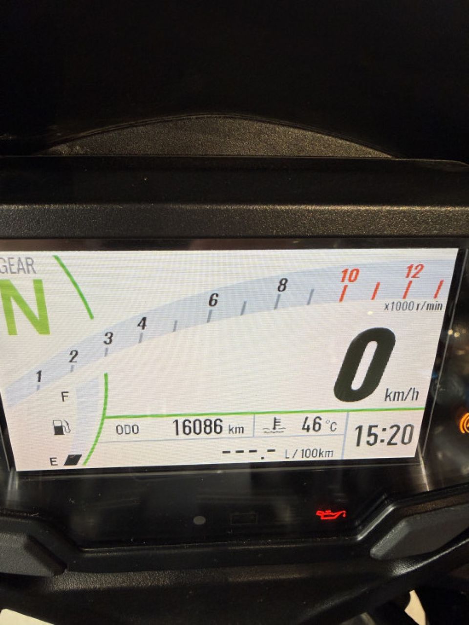 KAWASAKI NINJA 650 4