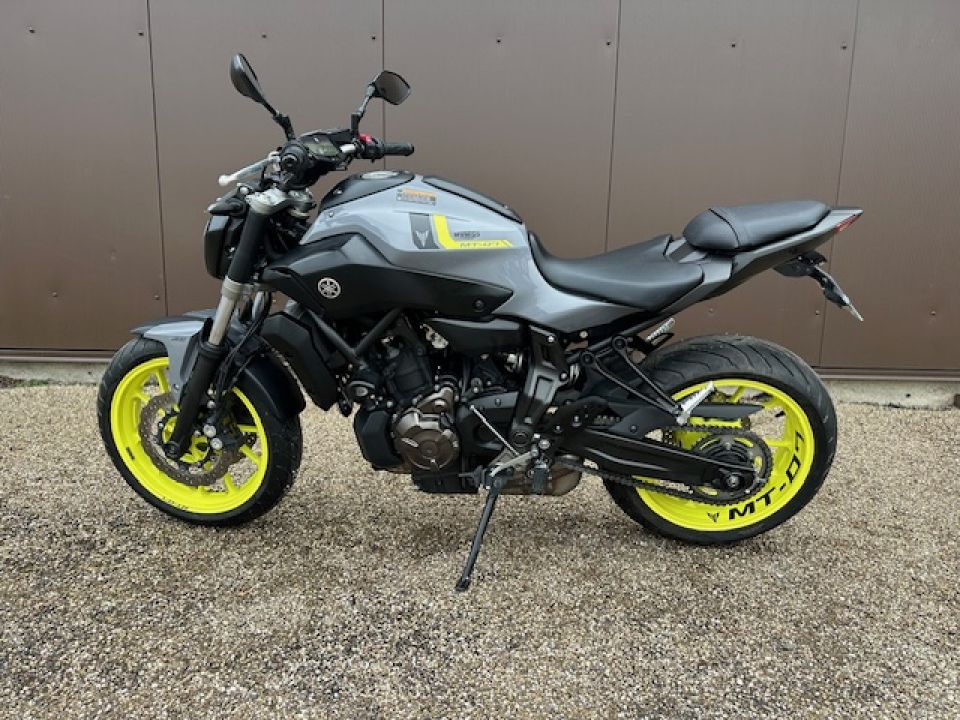 YAMAHA MT-07 35KW 4
