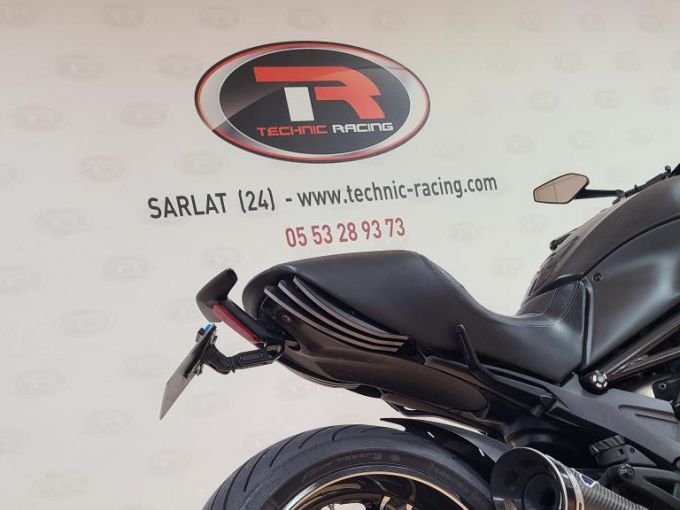 DUCATI DIAVEL 4
