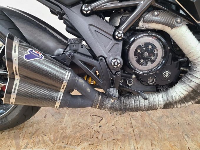 DUCATI DIAVEL 4